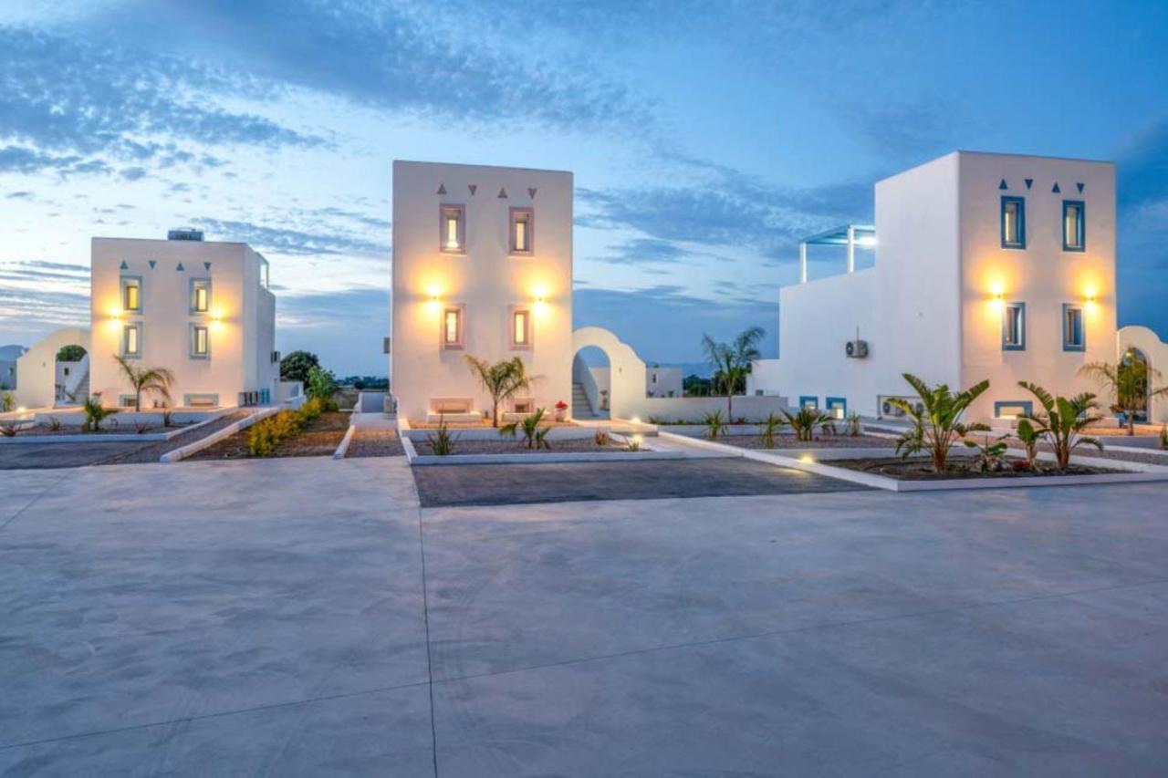 Xenos Villa 6 With A Private Pool Near The Sea Tigkaki  Bagian luar foto